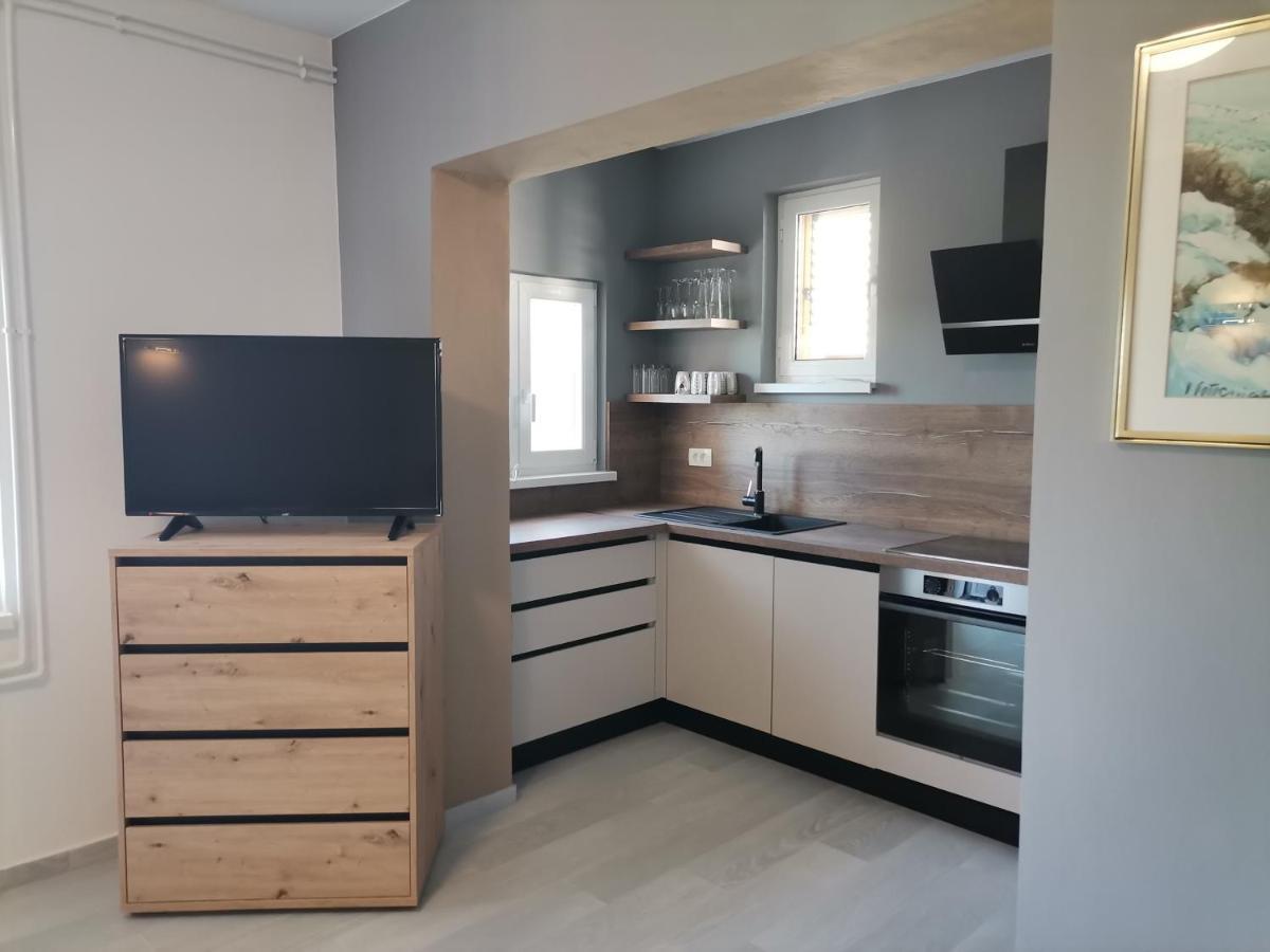 Apartments Vesela Банёл Экстерьер фото